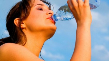 10 Signs That Tell You To Drink More Water