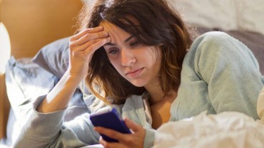 5 Astonishing Reasons To Avoid Taking Smartphone To Bed