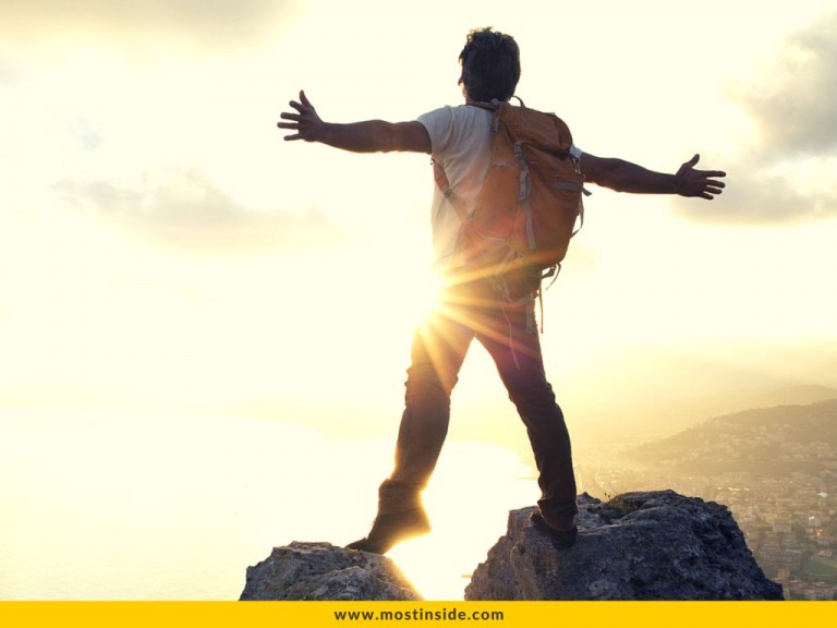 6 Ways That Prove Working Over Waiting Is The True Secret For Happiness