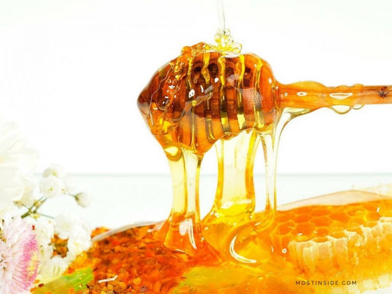 Here’s Your Guide To Distinguish Between Pure & Artificial Honey