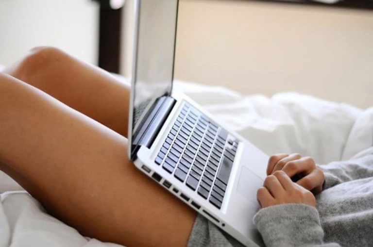 What Girls Actually Do on Internet?
