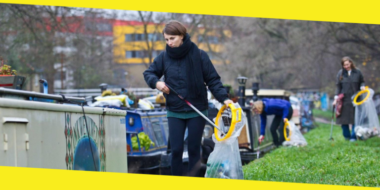 Volunteers Answer The Call For Rubbish Removal London
