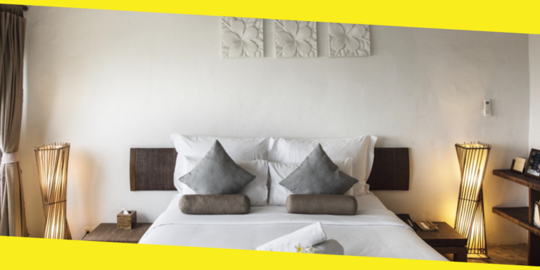 The Top 10 Items That Should Be In Every Hotel Room