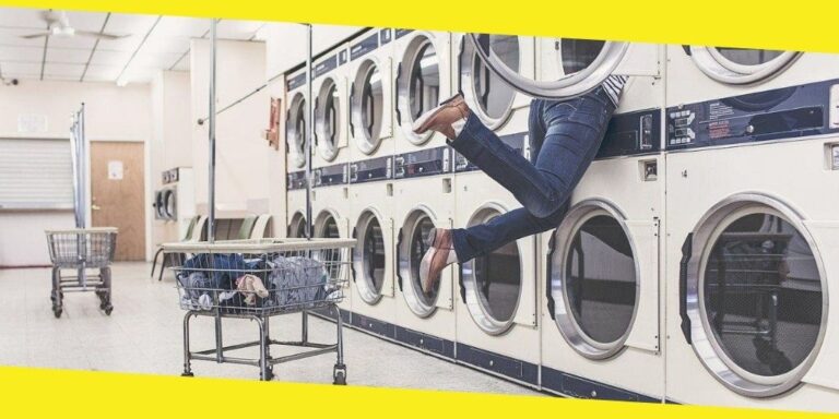 Pros and Cons to Owning a Commercial Laundromat