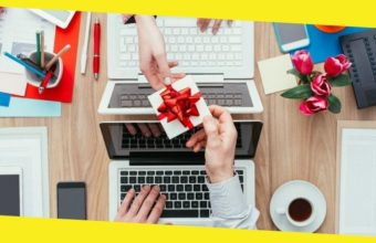 5 Ways to Reward Your Employees During the Holidays