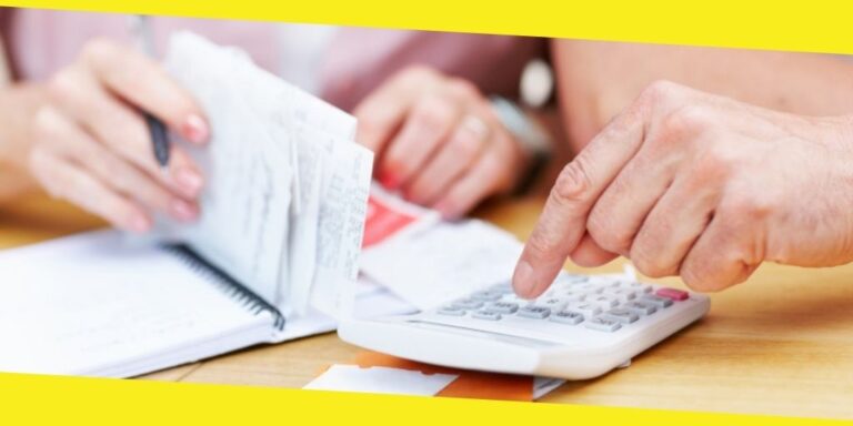 Struggling With Managing Finances? Here Are 10 Money Management Tips To Your Rescue