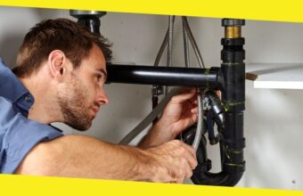 The Top Four Signs That You Should Call a Plumber