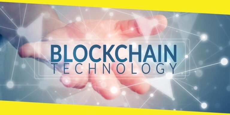 Decentralized Social Media: Benefits and Drawbacks