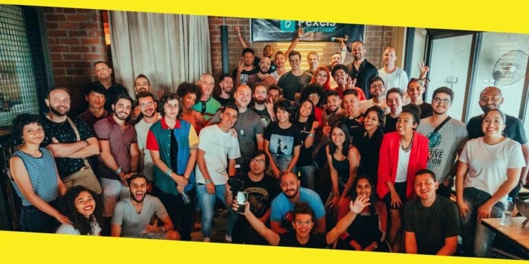Nine Creative Ways of Organizing a Networking Event for Your Company in Singapore