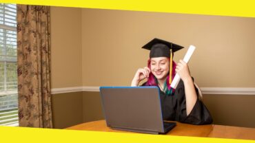 7 Best Degrees You Can Change Your Future With in 2023