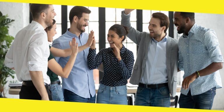 How to Have Fun When You Are Stuck at Your Workplace All Day 