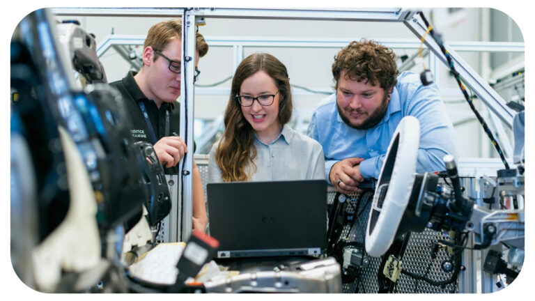 Integrated Factory: Connecting Machines and Data for Seamless Production