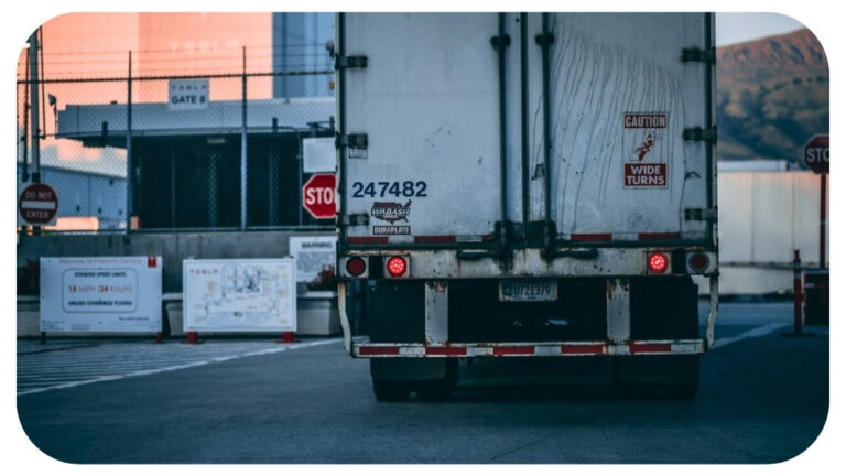 Steps Business Owners Can Take So They Can Save Fuel Within Their Logistics Network