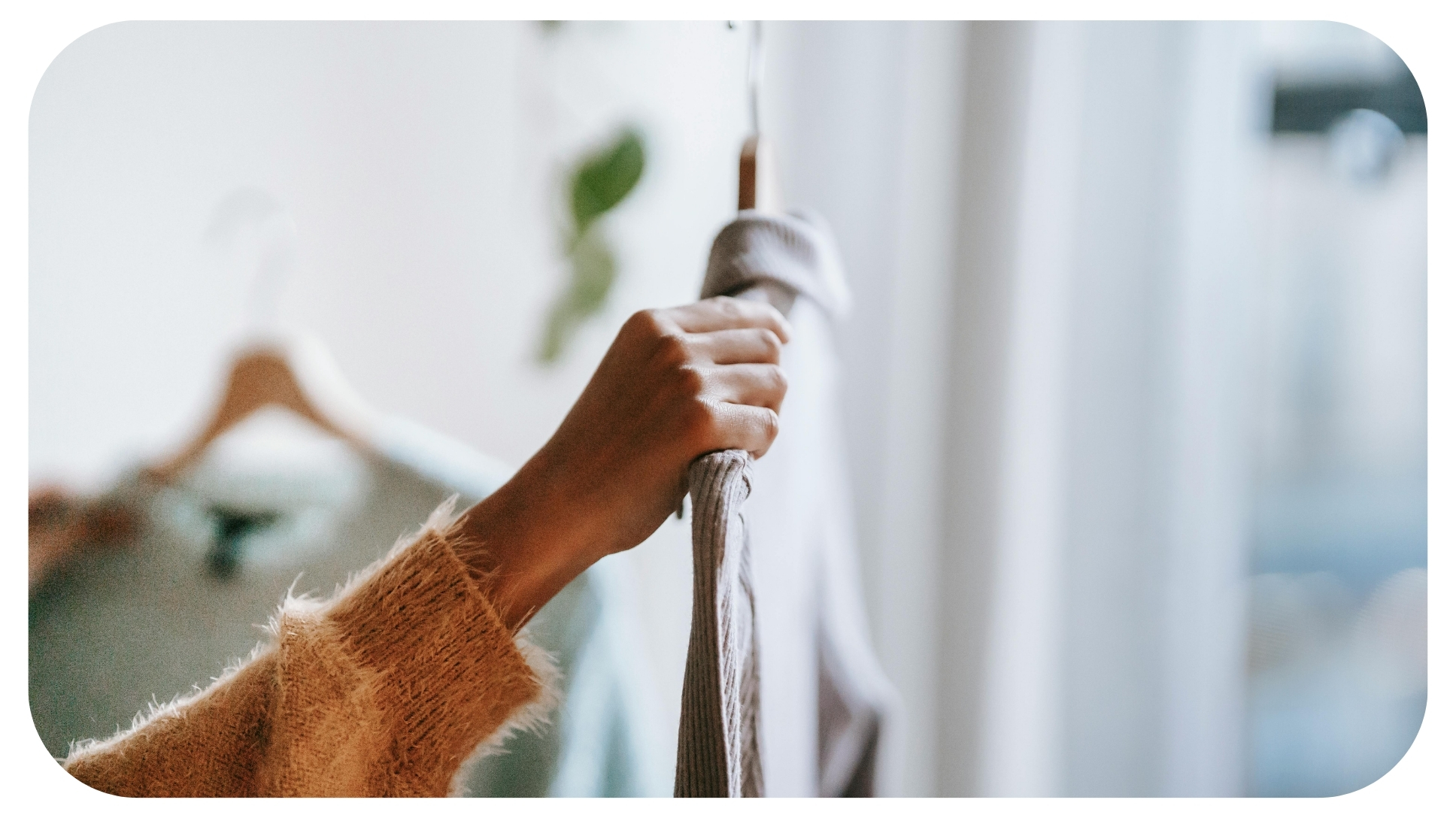 Capsule Collection: Fashion Essentials Every Woman Should Own
