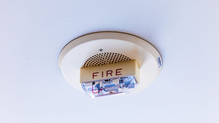 How Regular Smoke Detector Maintenance Can Save Lives